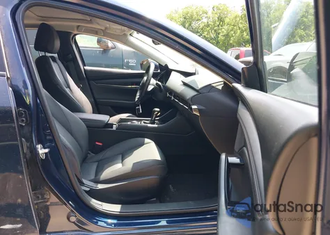 2024 Mazda Mazda3 2.5 S Preferred from USA, damaged, VIN 3MZBPACM2RM414915